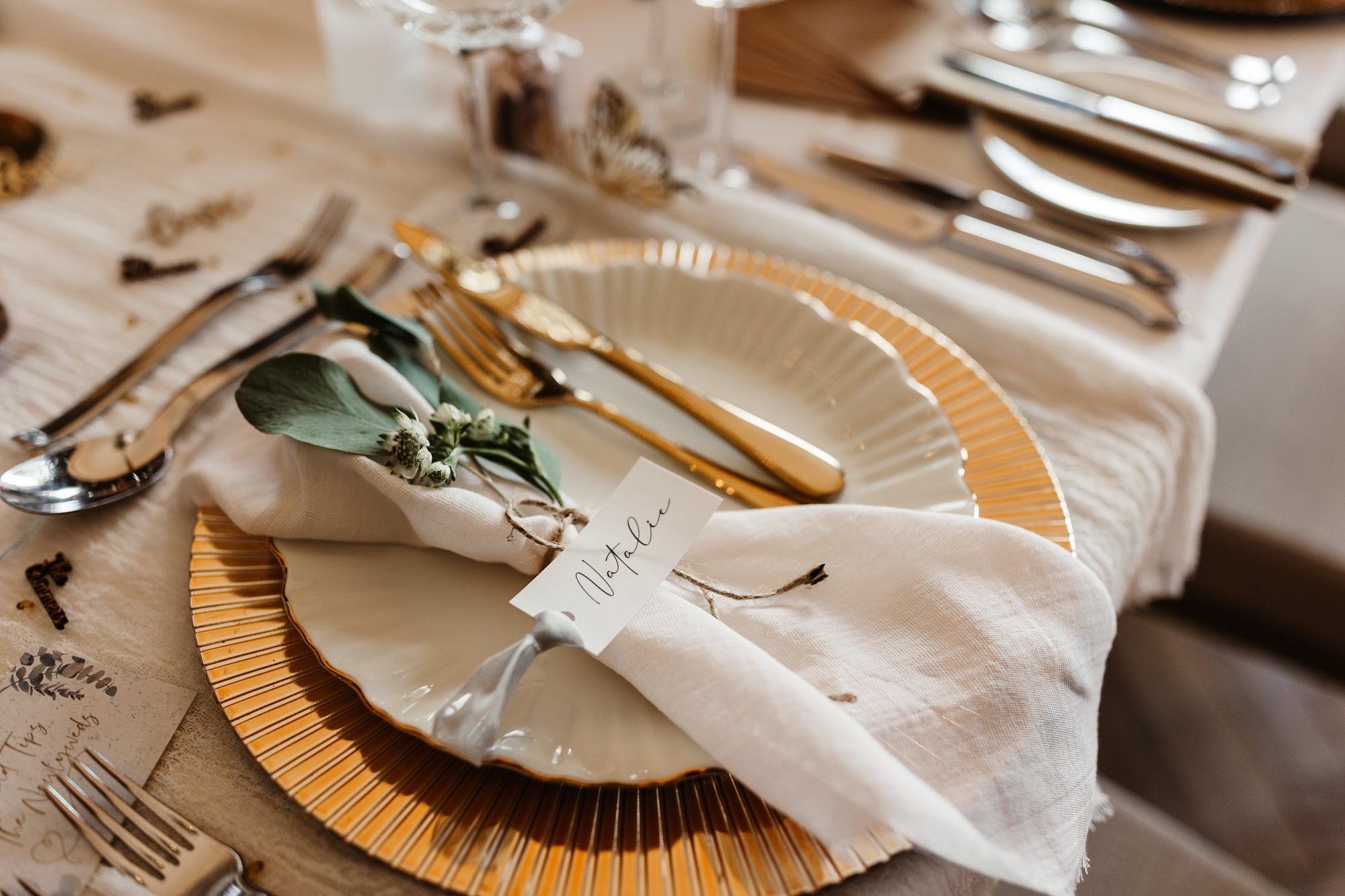 coastal micro wedding scotland luxury style boho belles dinner table reception styling