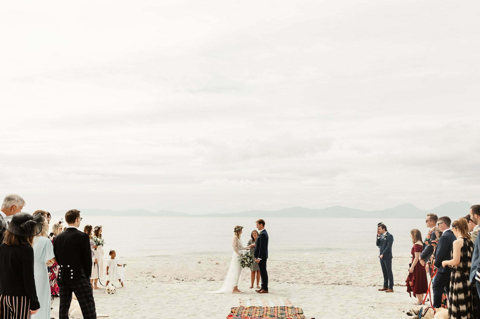 crear weddings scotland beach wedding ceremony humanist