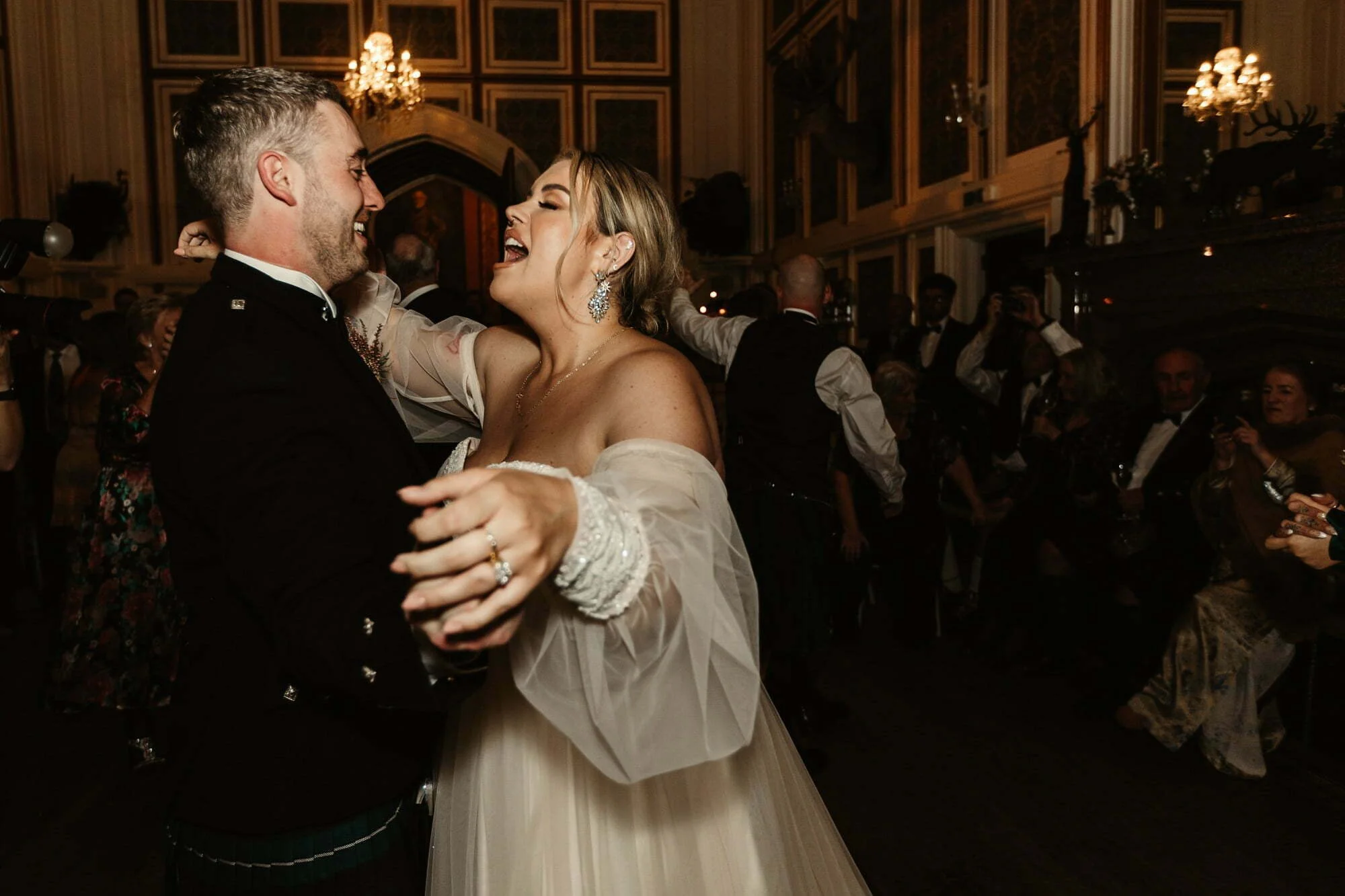 drumtochty castle wedding first dance bride groom