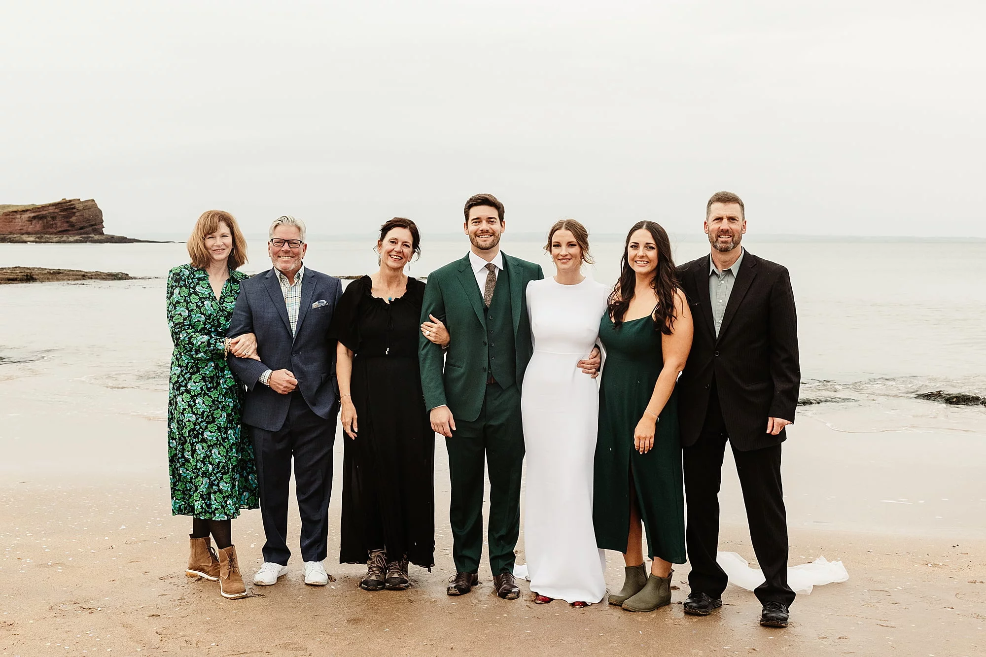 seacliff beach micro wedding ceremony family group photo photography