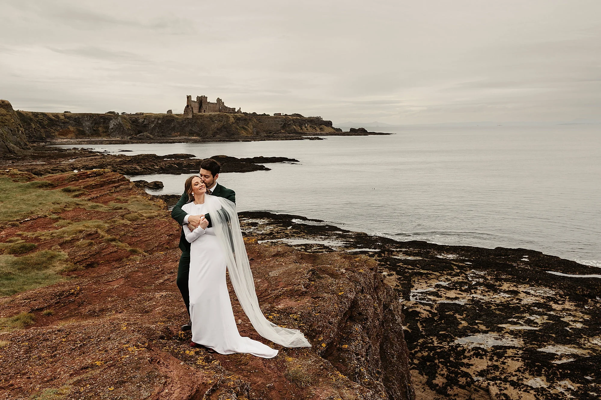 seacliff beach micro wedding bride and groom photography portraits casual photos Tantallon Castle