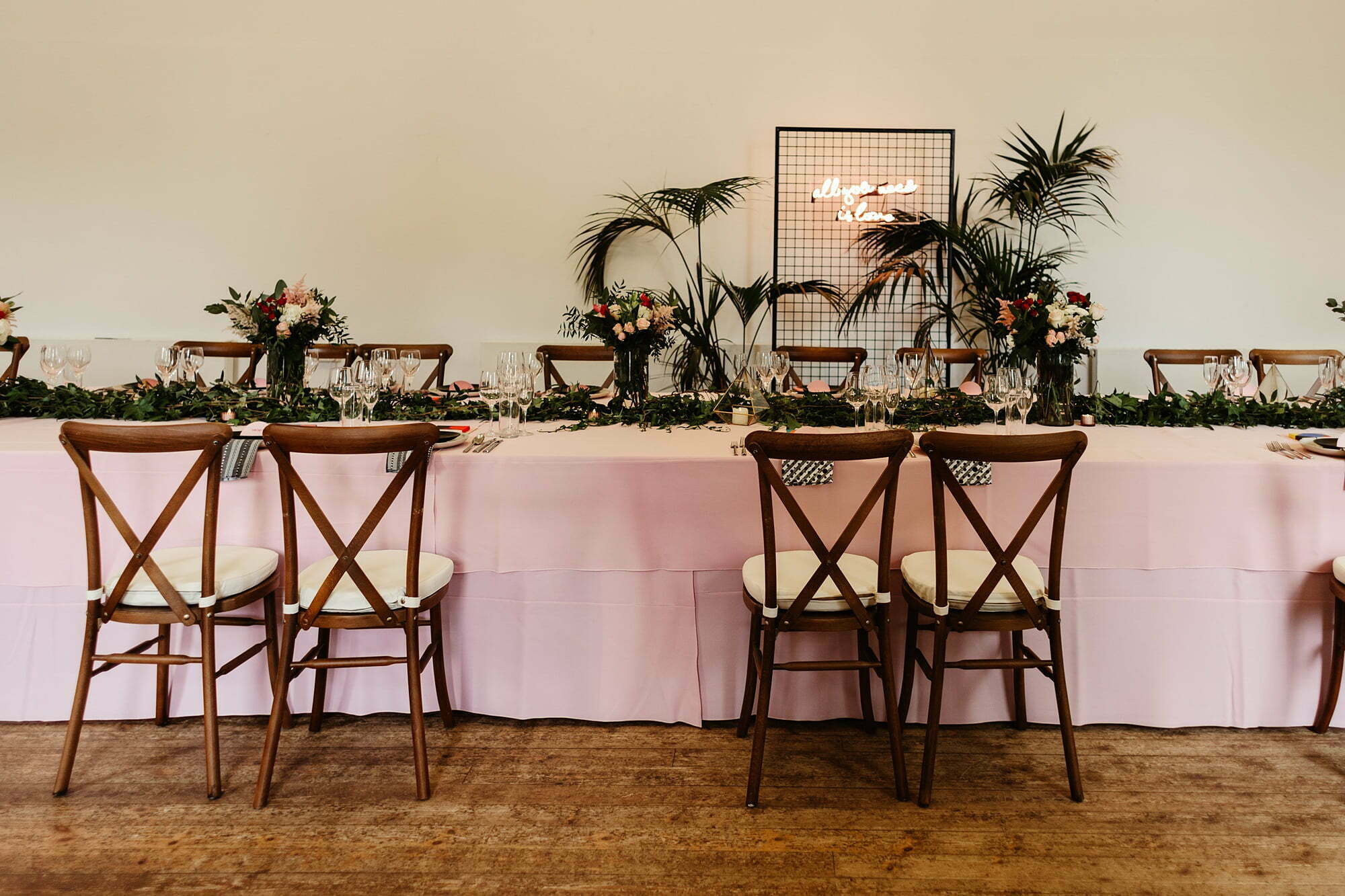 edinburgh botanic garden micro wedding gloam styling modern unique wedding decor