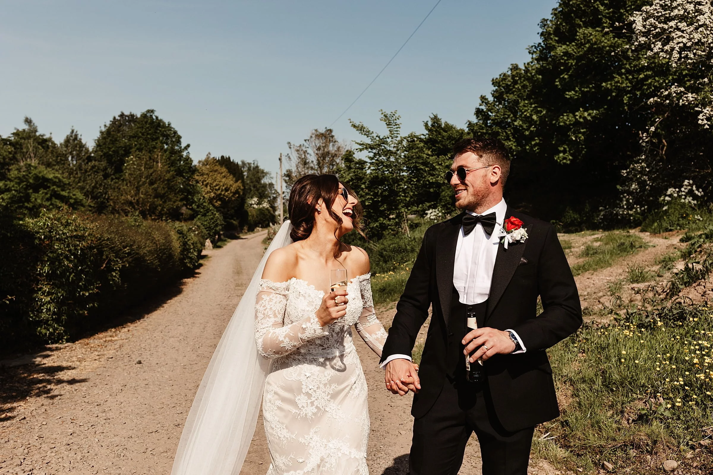 forfar wedding woodwrae farm bride and groom portraits photography