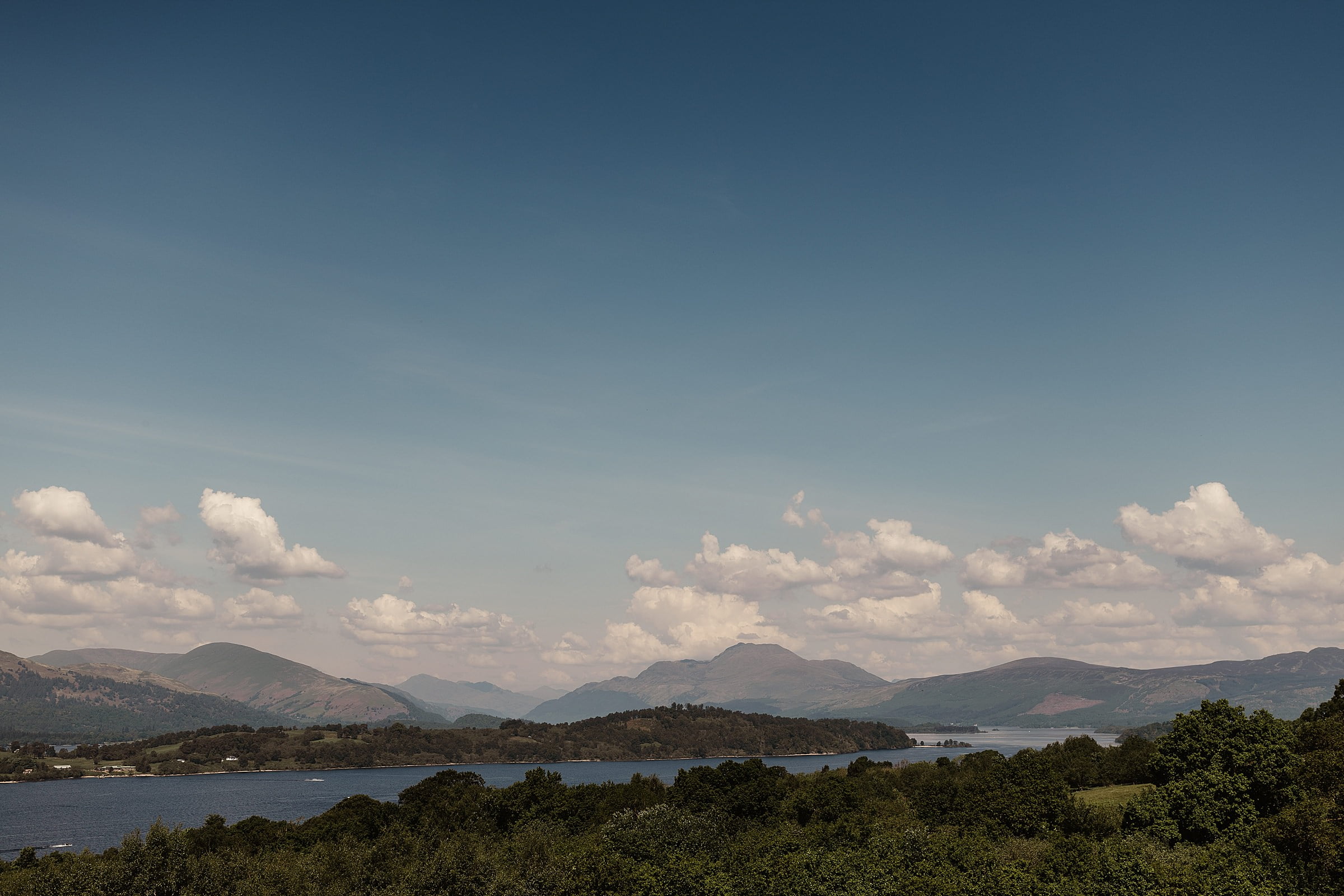 boturich castle view of Loch Lomond outdoor wedding