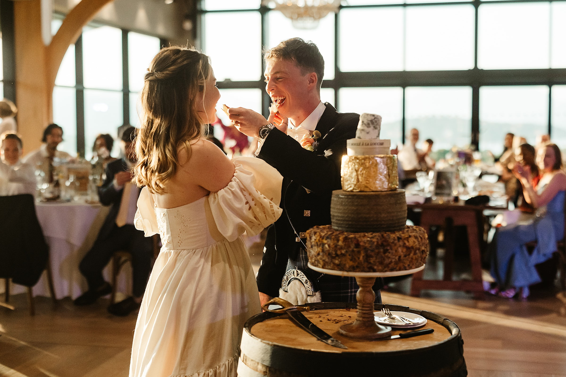 boturich castle wedding photography cake cutting cheese tower