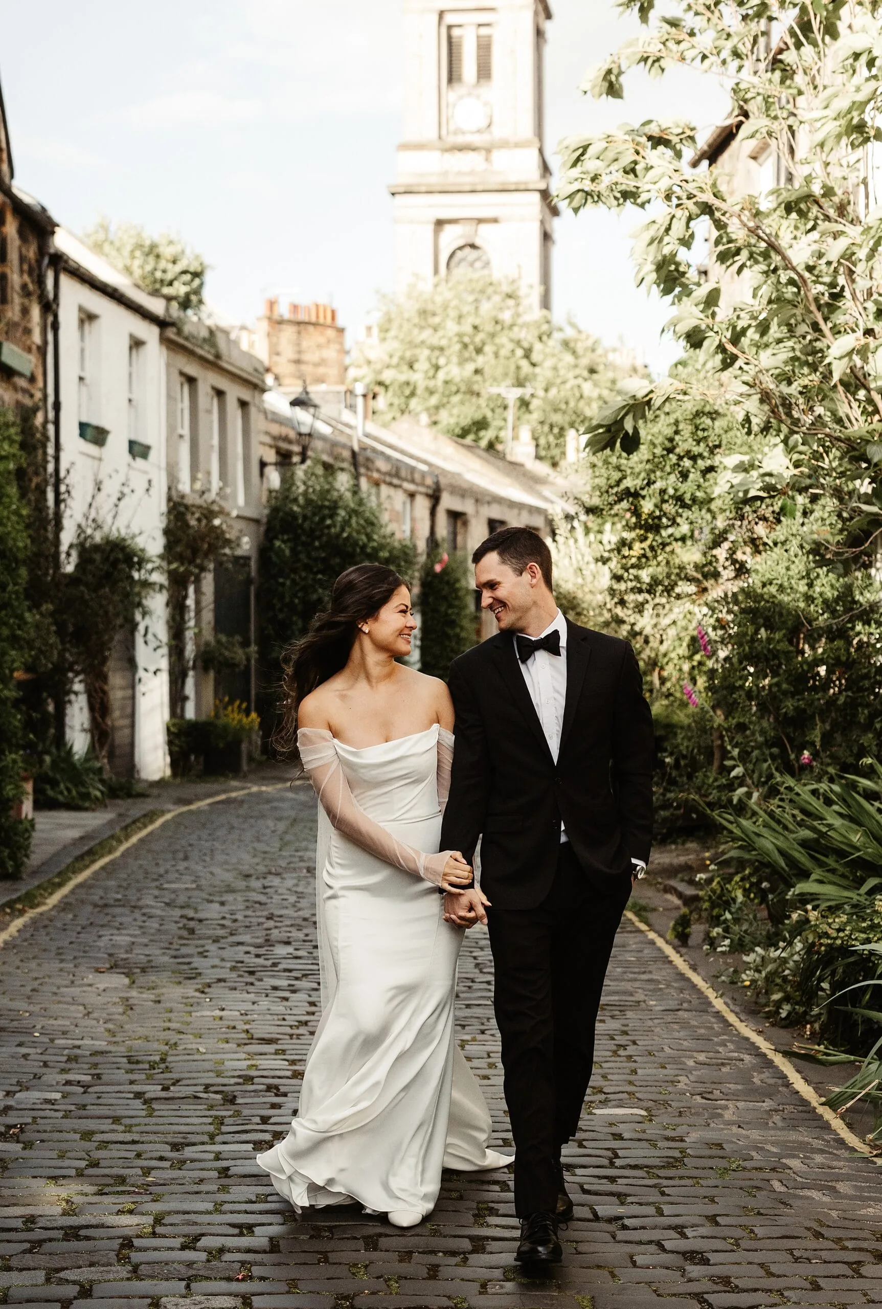 bride and groom wedding portraits circus lane edinburgh city centre elegant jenny yoo dress