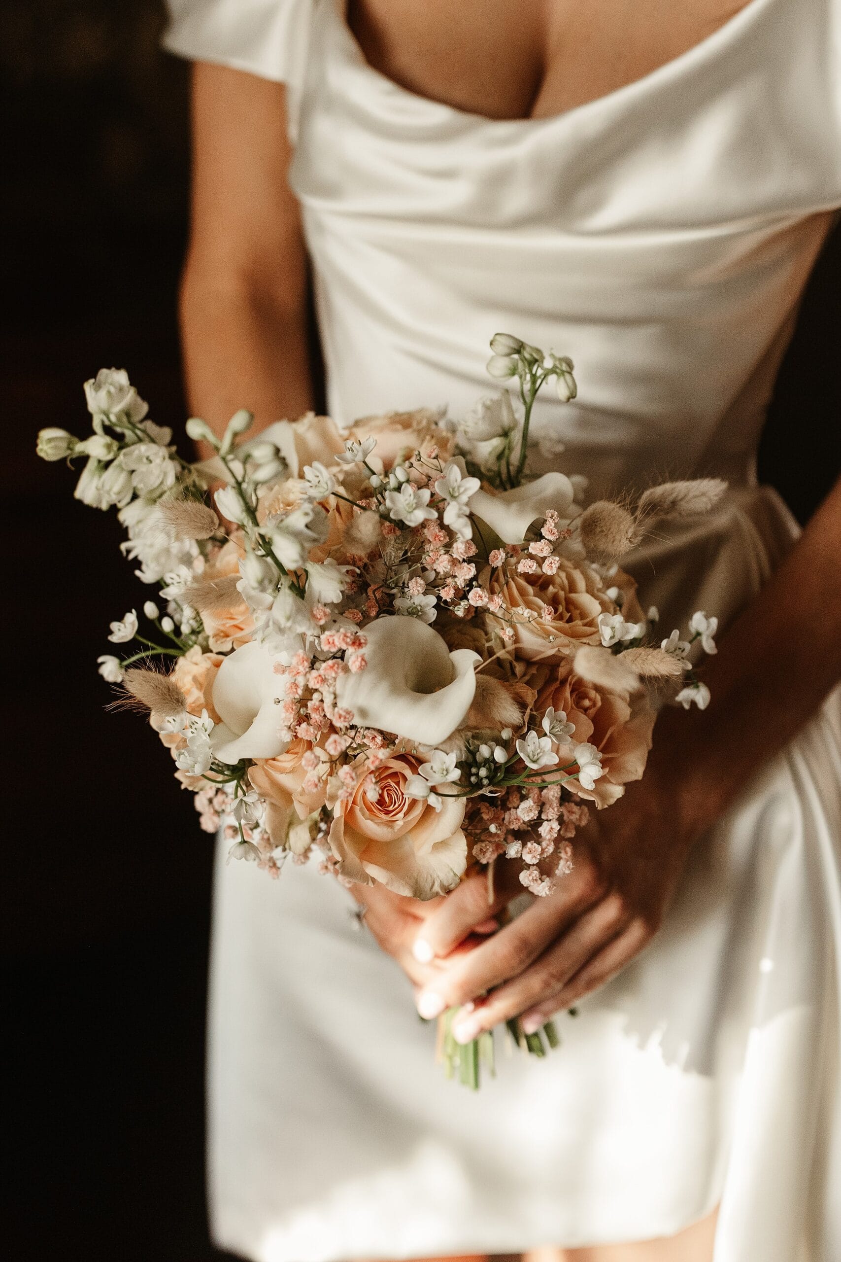 fife arms winter elopement bride portrait coohill studio flower bouquet