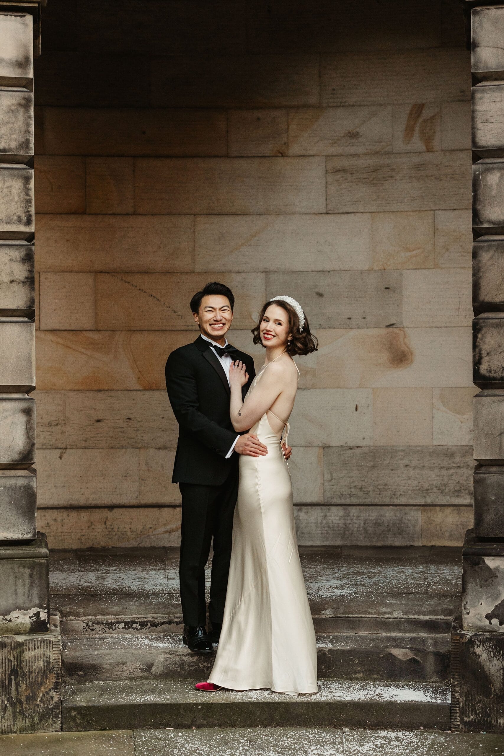 Royal College of Physicians Edinburgh wedding photos bride and groom portraits in Edinburgh