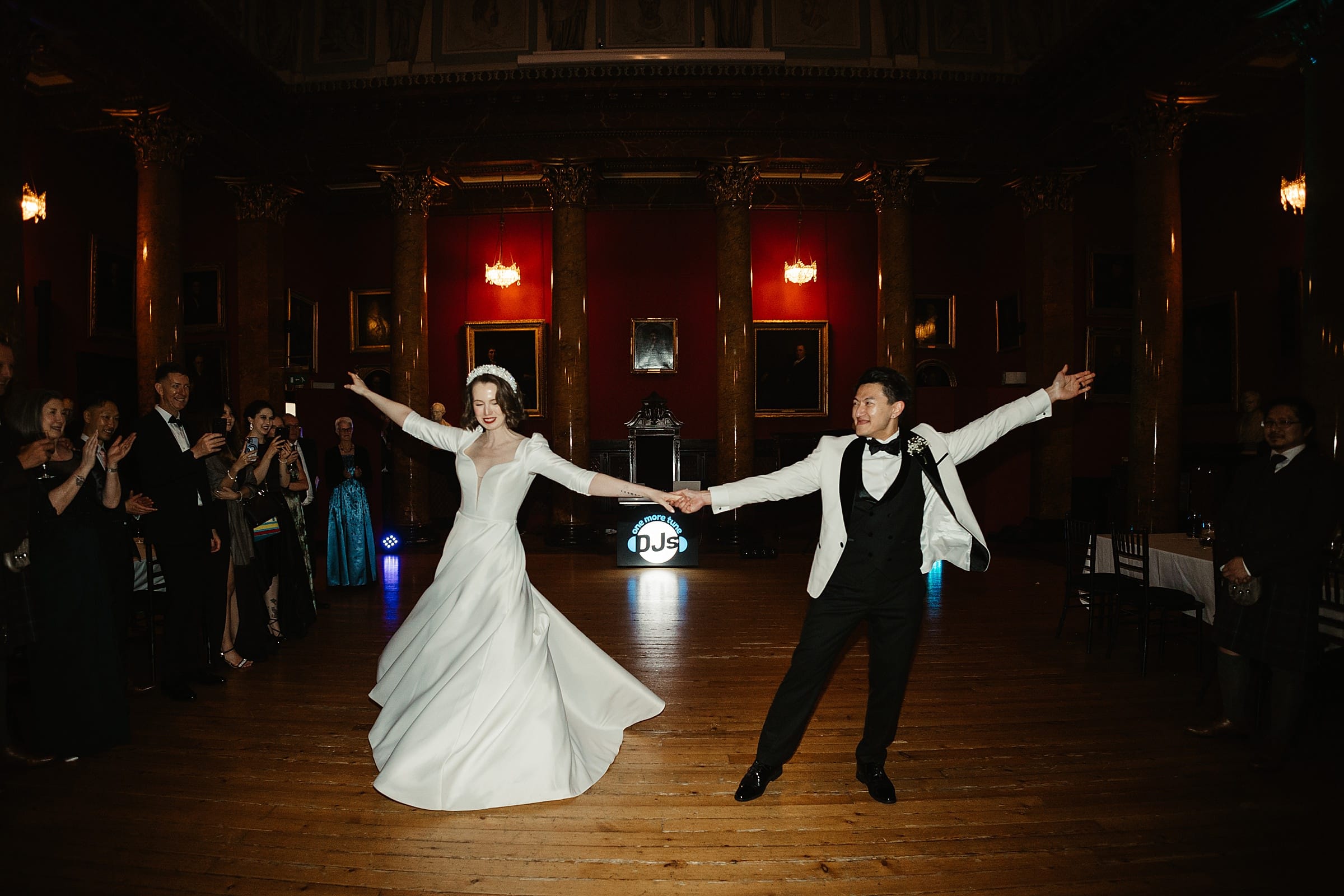 Royal College of Physicians of Edinburgh wedding bride and groom first dance one more tune djs